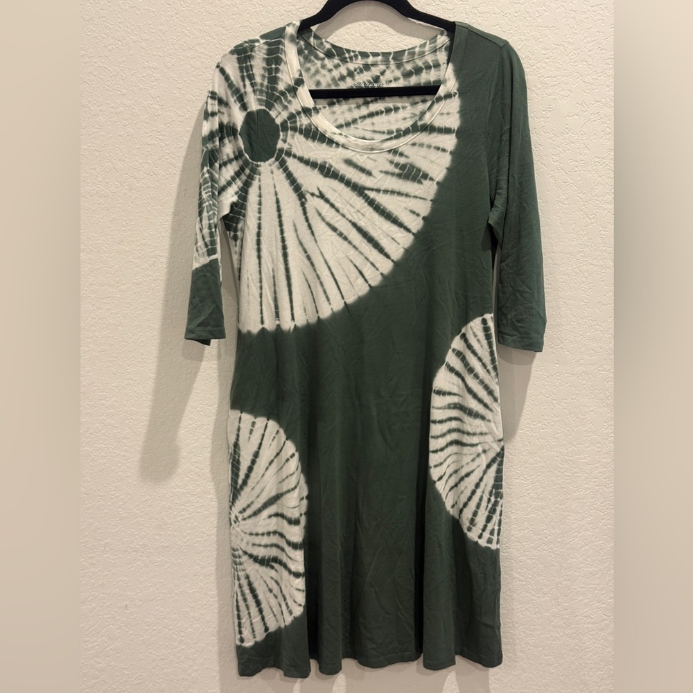 Soft Surroundings Asymmetrical‎ Green and White Dress